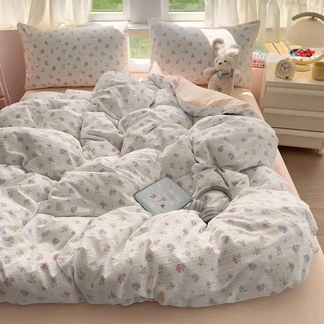 91家纺网 家纺一手货源 找家纺 温眠家纺 2025新款云感针织双层纱四件套 春之语