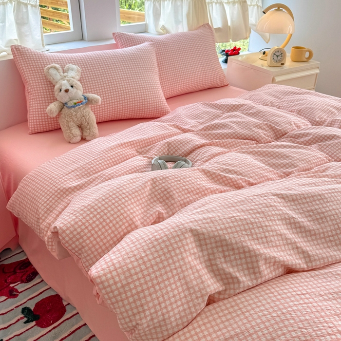 91家纺网 家纺一手货源 找家纺 温眠家纺 2025新款云感针织双层纱四件套 粉小格