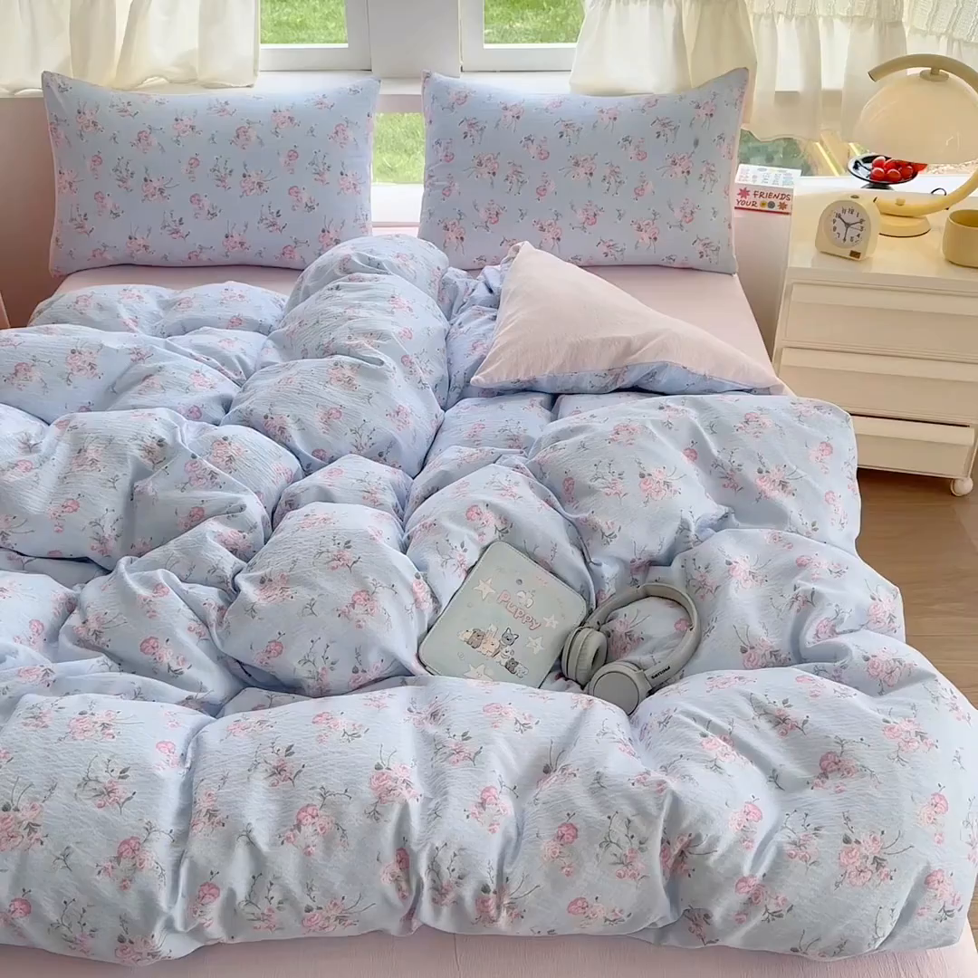 91家纺网 家纺一手货源 找家纺 温眠家纺 2025新款云感针织双层纱四件套 蓝溪