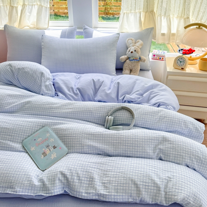 91家纺网 家纺一手货源 找家纺 温眠家纺 2025新款云感针织双层纱四件套 蓝小格