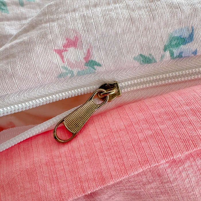 91家纺网 家纺一手货源 找家纺 温眠家纺 2025新款云感针织双层纱四件套 朱丽叶