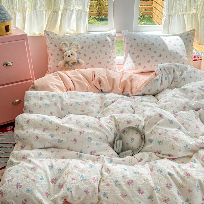 91家纺网 家纺一手货源 找家纺 温眠家纺 2025新款活性印染云感针织双层纱四件套 春之语