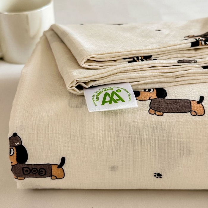 91家纺网 家纺一手货源 找家纺 温眠家纺 2025春夏新款云感棉双层纱床单单床单枕套三件套 腊肠狗