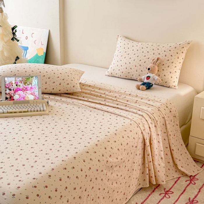 91家纺网 家纺一手货源 找家纺 温眠家纺 2025春夏新款云感棉双层纱床单单床单枕套三件套 旧梦难续