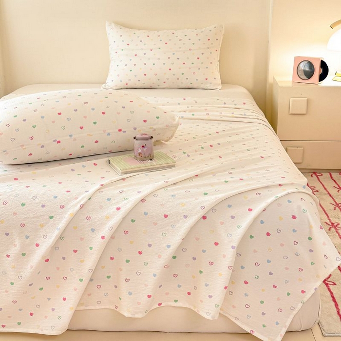 91家纺网 家纺一手货源 找家纺 温眠家纺 2025春夏新款云感棉双层纱床单单床单枕套三件套 浪漫邂逅