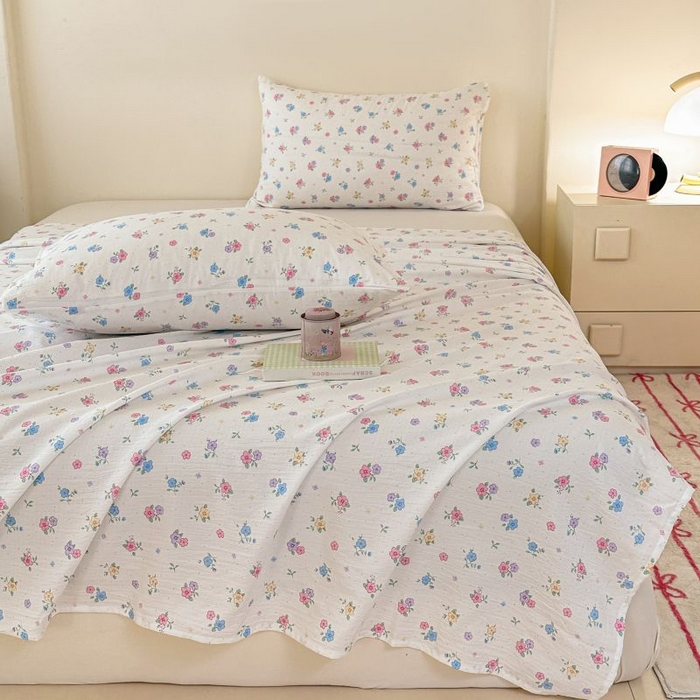 91家纺网 家纺一手货源 找家纺 温眠家纺 2025春夏新款云感棉双层纱床单单床单枕套三件套 铃兰春信