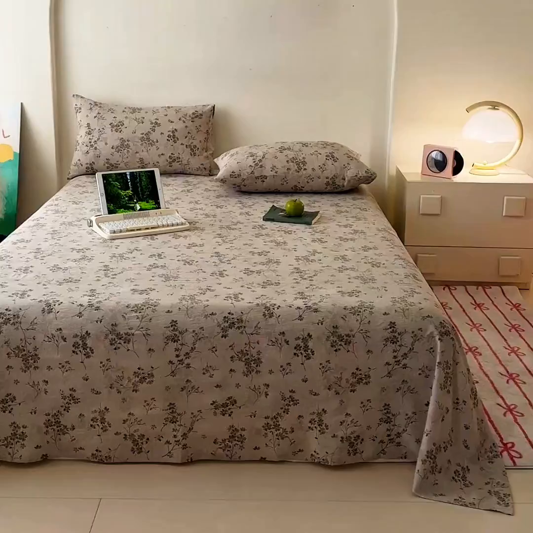 91家纺网 家纺一手货源 找家纺 温眠家纺 2025春夏新款云感棉双层纱床单单床单枕套三件套 秋风萧瑟