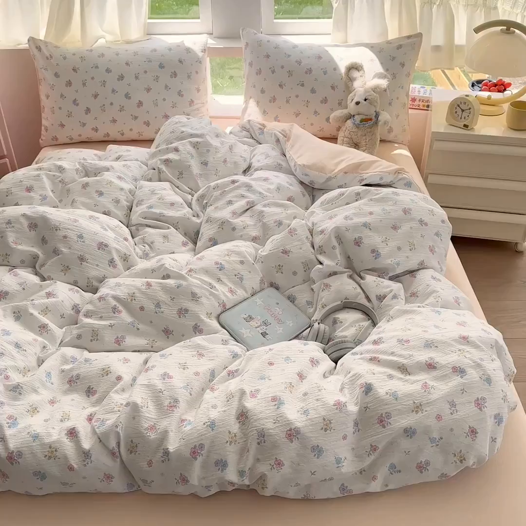 91家纺网 家纺一手货源 找家纺 温眠家纺 2025新款云感针织双层纱单被套系列 春之语