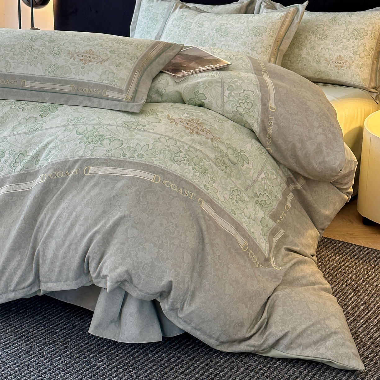 91家纺网 家纺一手货源 找家纺 喜四方 2026年新款加厚全棉印花加绣花四件套 花样年华-绿