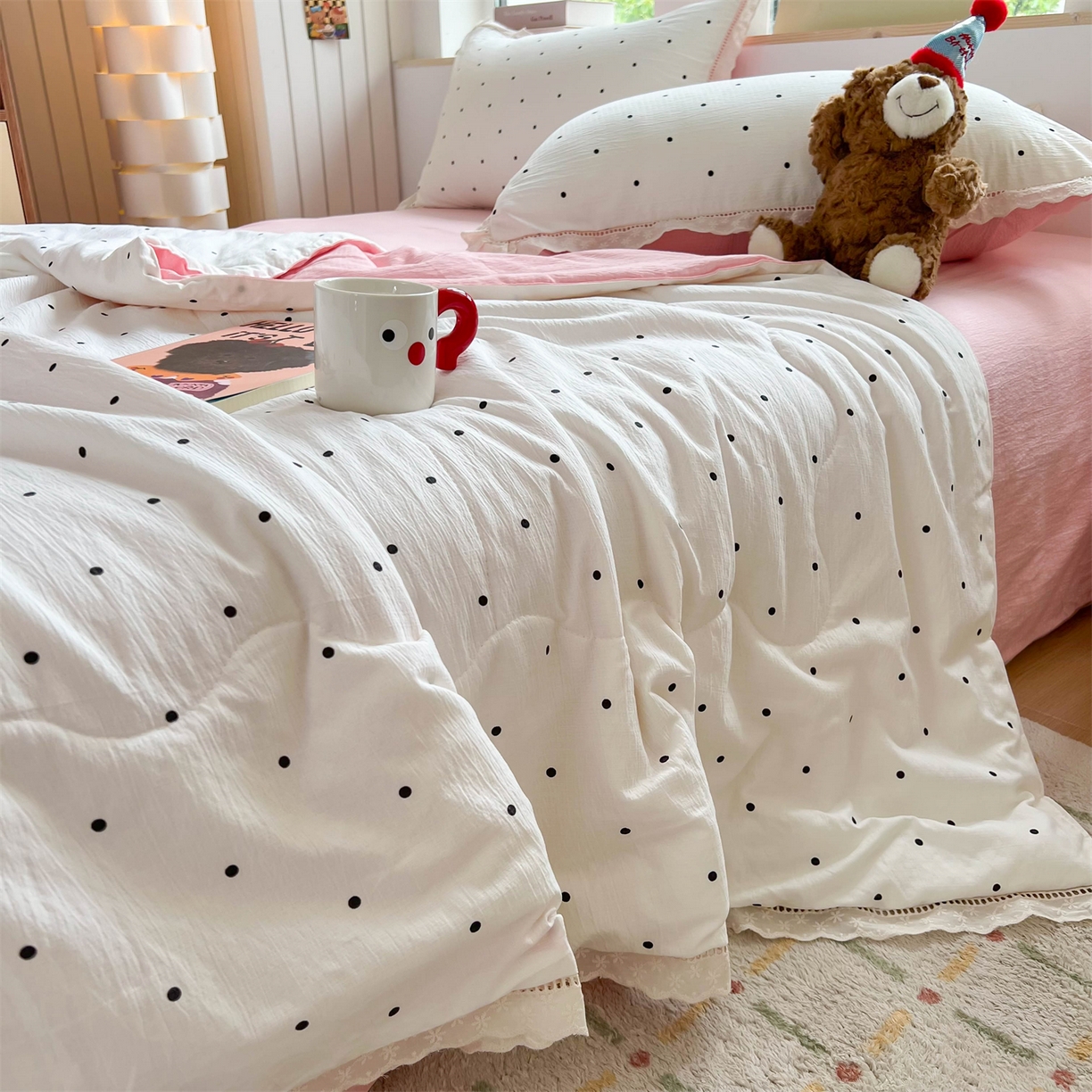 91家纺网 家纺一手货源 找家纺 （总）温眠家纺 2025新款云感双层纱镂空花边夏被四件套