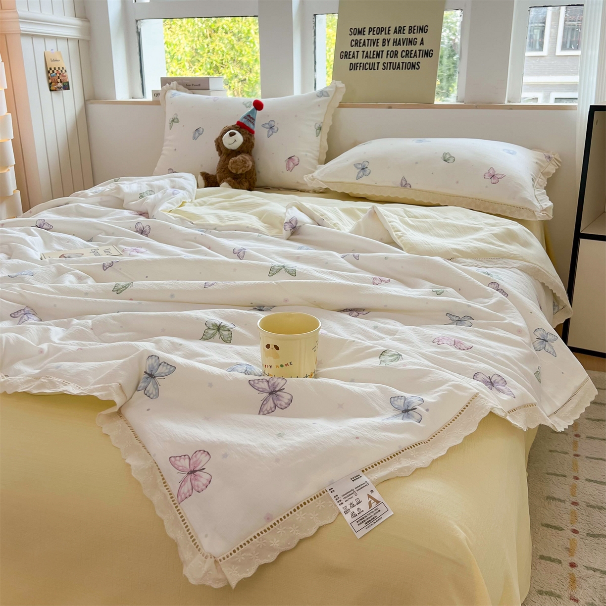 91家纺网 家纺一手货源 找家纺 温眠家纺 2025新款云感双层纱镂空花边夏被四件套 蝶舞