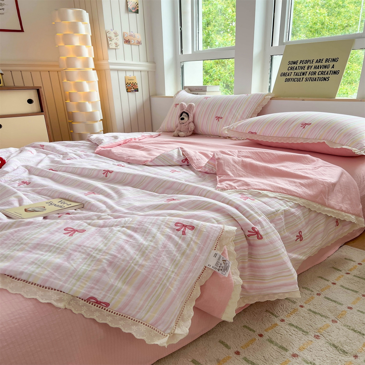 91家纺网 家纺一手货源 找家纺 温眠家纺 2025新款云感双层纱镂空花边夏被四件套 蝴蝶结