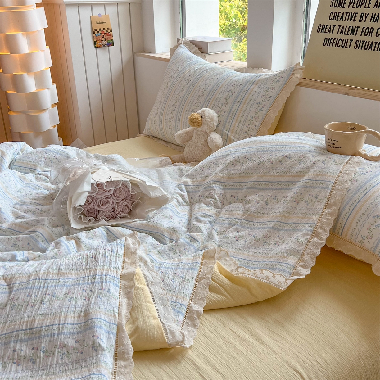 91家纺网 家纺一手货源 找家纺 温眠家纺 2025新款云感双层纱镂空花边夏被四件套 洛克庄园