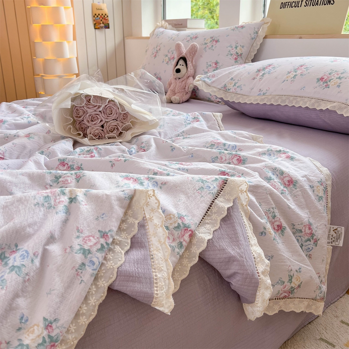 91家纺网 家纺一手货源 找家纺 温眠家纺 2025新款云感双层纱镂空花边夏被四件套 梦露