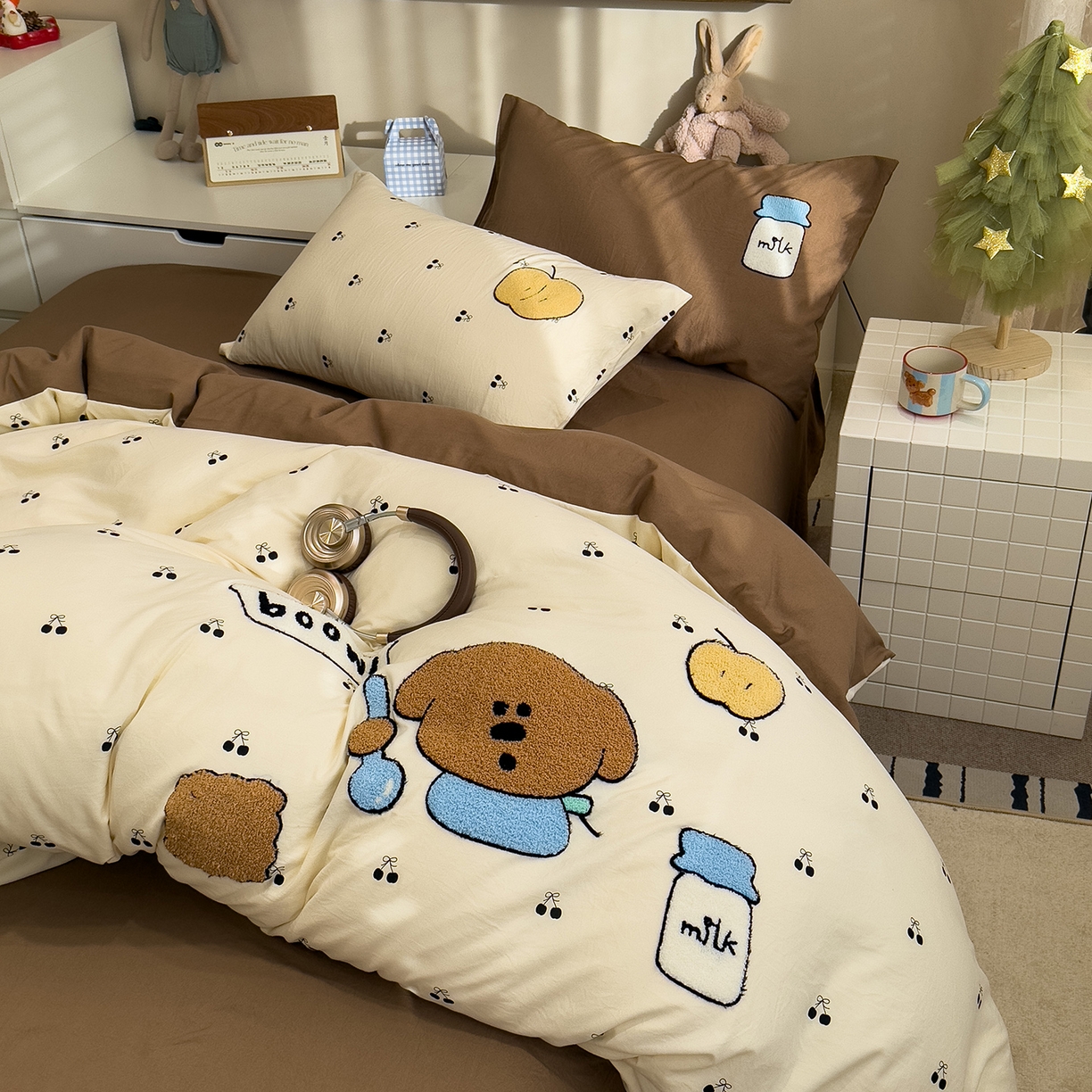 91家纺网 家纺一手货源 找家纺 （总）曼谷家纺 2026新款卡通水洗棉毛巾绣四件套被套