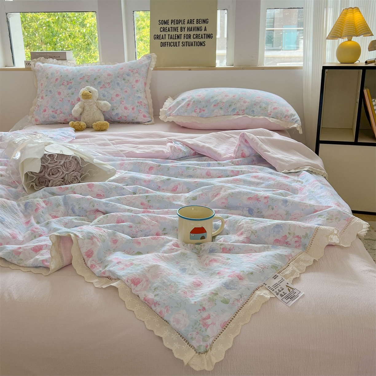 91家纺网 家纺一手货源 找家纺 温眠家纺 2025新款云感双层纱镂空花边夏被四件套 悠野