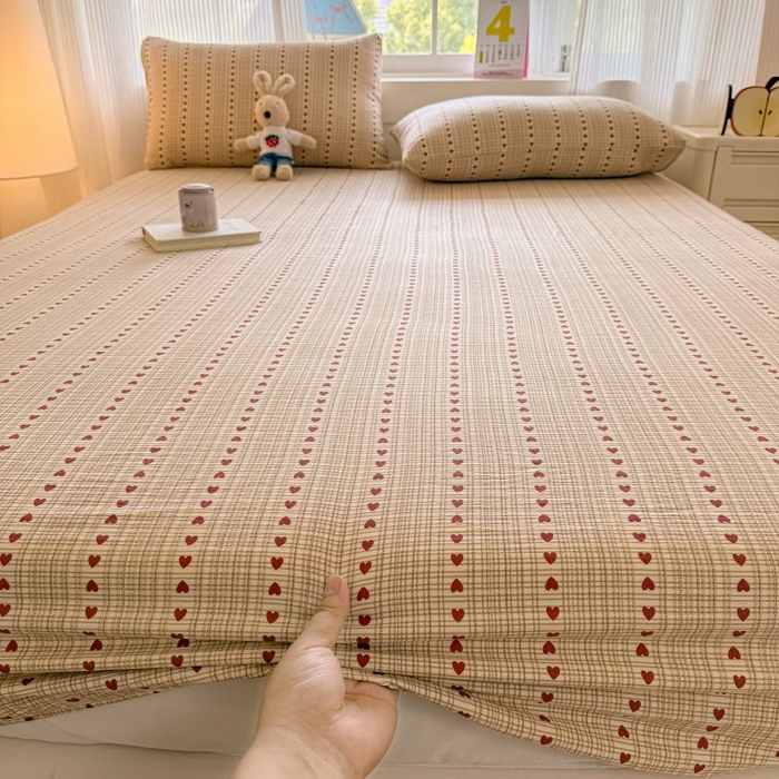 91家纺网 家纺一手货源 找家纺 温眠家纺 2025春夏新款云感棉双层纱床笠单床笠枕套三件套 相思红豆