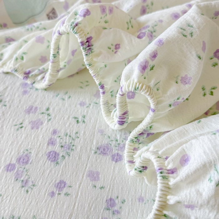 91家纺网 家纺一手货源 找家纺 温眠家纺 2025春夏新款云感棉双层纱床笠单床笠枕套三件套 思念女孩