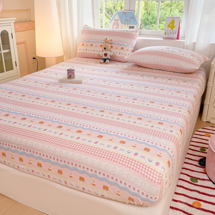 91家纺网 家纺一手货源 找家纺 温眠家纺 2025春夏新款云感棉双层纱床笠单床笠枕套三件套 草莓蛋糕