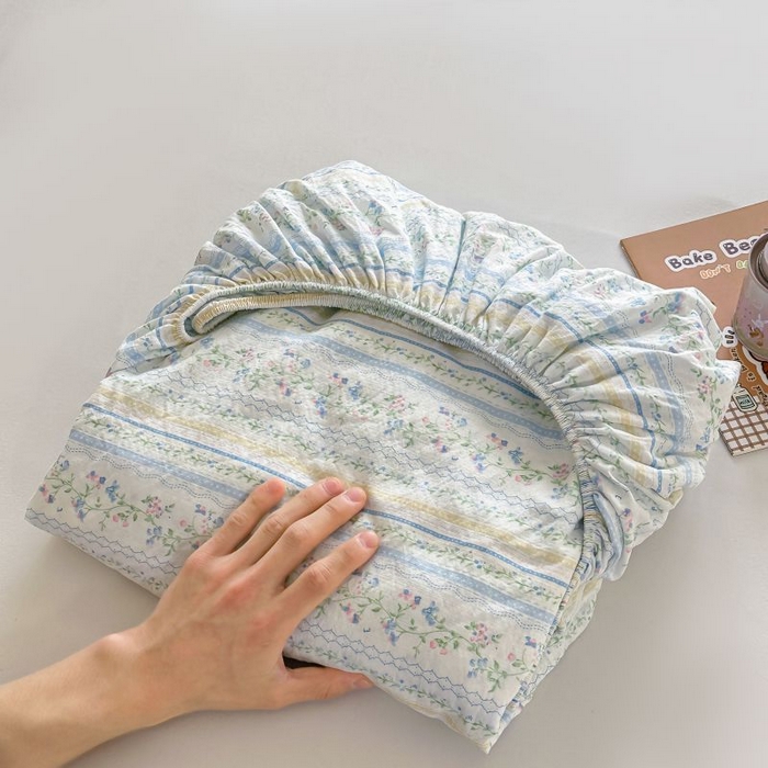 91家纺网 家纺一手货源 找家纺 温眠家纺 2025春夏新款云感棉双层纱床笠单床笠枕套三件套 洛克庄园