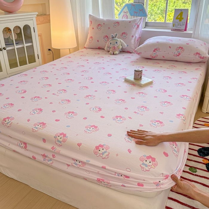 91家纺网 家纺一手货源 找家纺 温眠家纺 2025春夏新款云感棉双层纱床笠单床笠枕套三件套 莓乐蒂