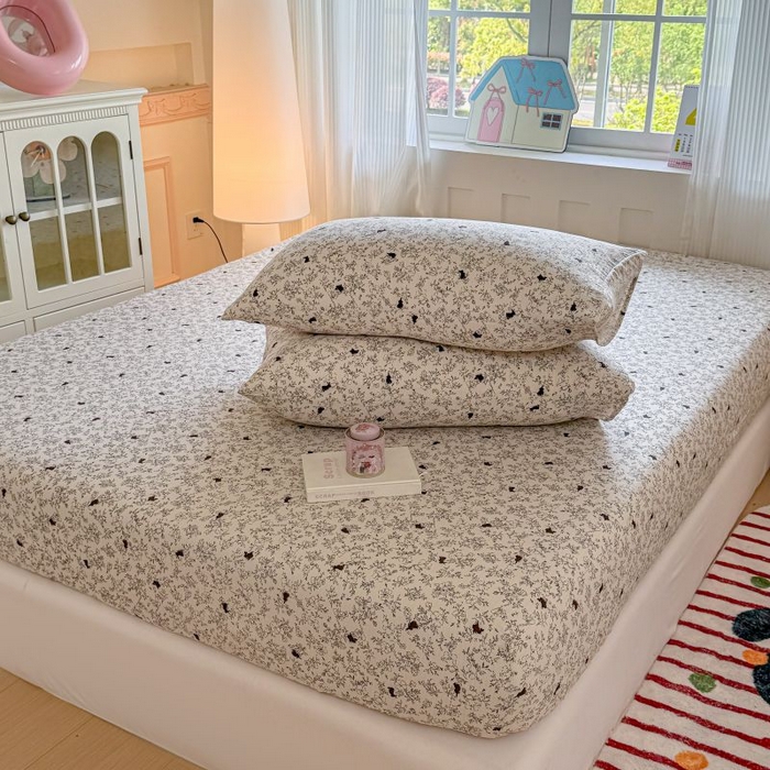 91家纺网 家纺一手货源 找家纺 温眠家纺 2025春夏新款云感棉双层纱床笠单床笠枕套三件套 兔与晚风