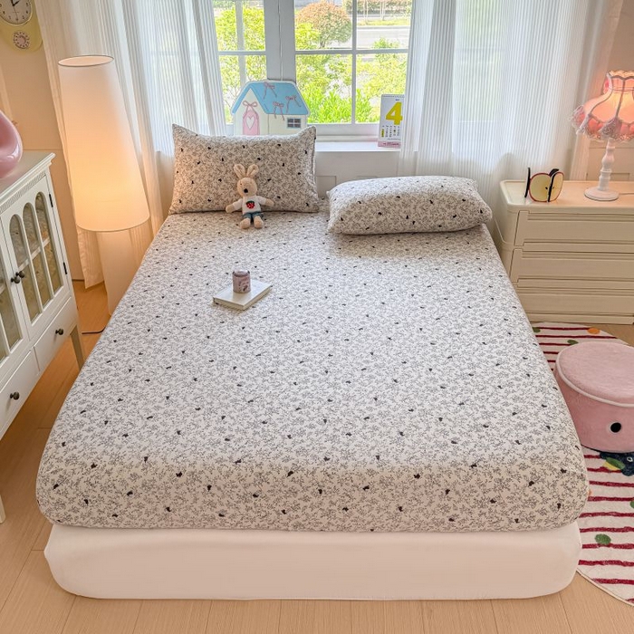 91家纺网 家纺一手货源 找家纺 温眠家纺 2025春夏新款云感棉双层纱床笠单床笠枕套三件套 兔与晚风