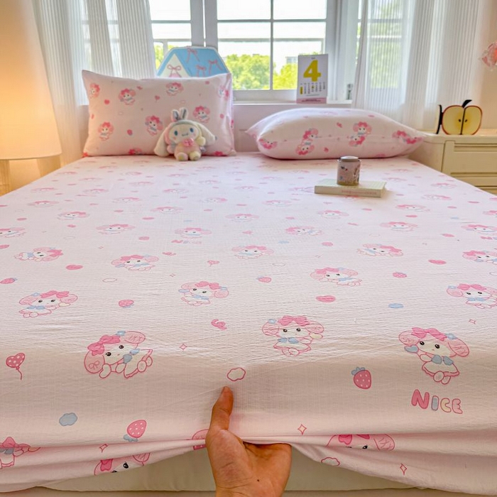 91家纺网 家纺一手货源 找家纺 温眠家纺 2025春夏新款云感棉双层纱床笠单床笠枕套三件套 莓乐蒂