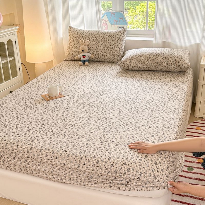 91家纺网 家纺一手货源 找家纺 温眠家纺 2025春夏新款云感棉双层纱床笠单床笠枕套三件套 失约温柔