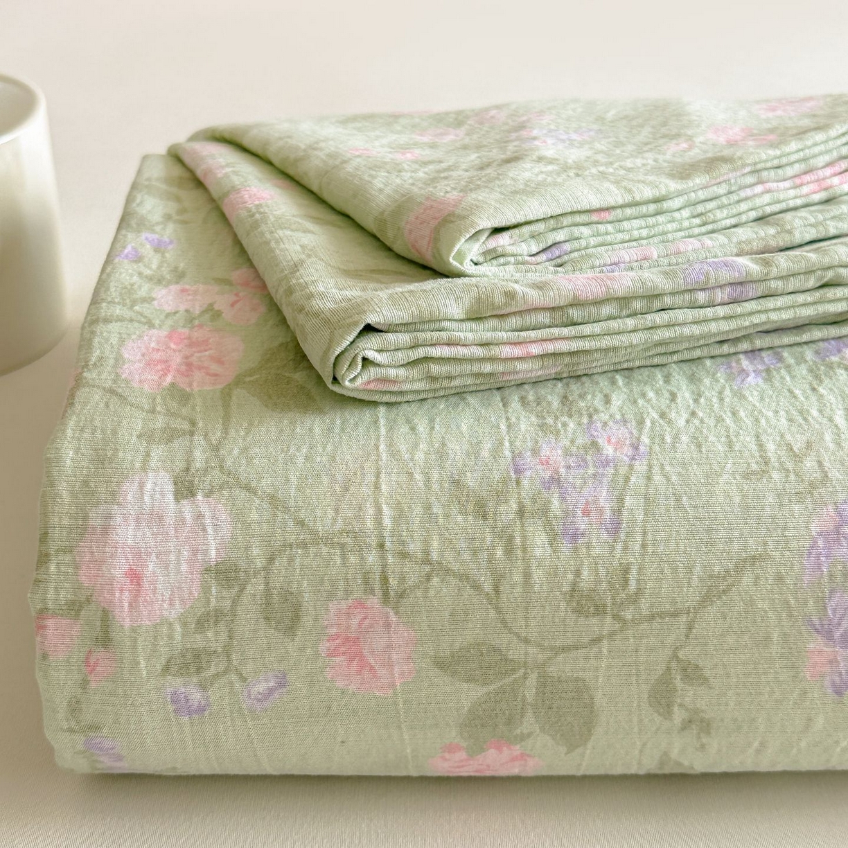 91家纺网 家纺一手货源 找家纺 温眠家纺 2025春夏新款云感棉双层纱床笠单床笠枕套三件套 木槿绿