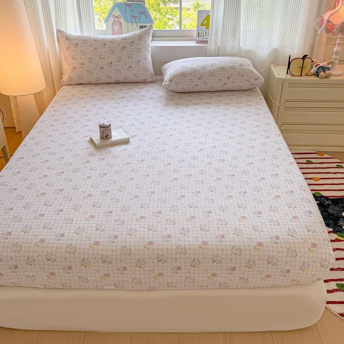 91家纺网 家纺一手货源 找家纺 温眠家纺 2025春夏新款云感棉双层纱床笠单床笠枕套三件套 花漾甜心