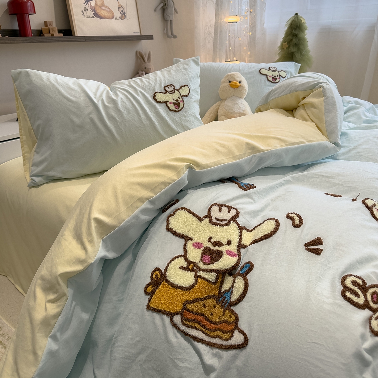 91家纺网 家纺一手货源 找家纺 曼谷家纺 2026新款卡通水洗棉毛巾绣四件套被套 超美味-薄荷芝士