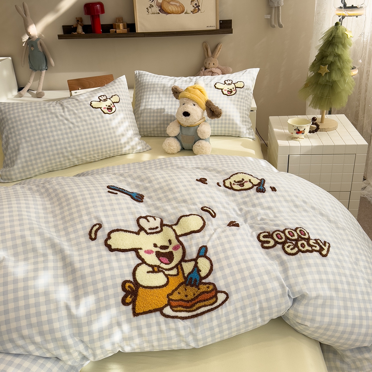 91家纺网 家纺一手货源 找家纺 曼谷家纺 2026新款卡通水洗棉毛巾绣四件套被套 超美味-兰小格-芝士