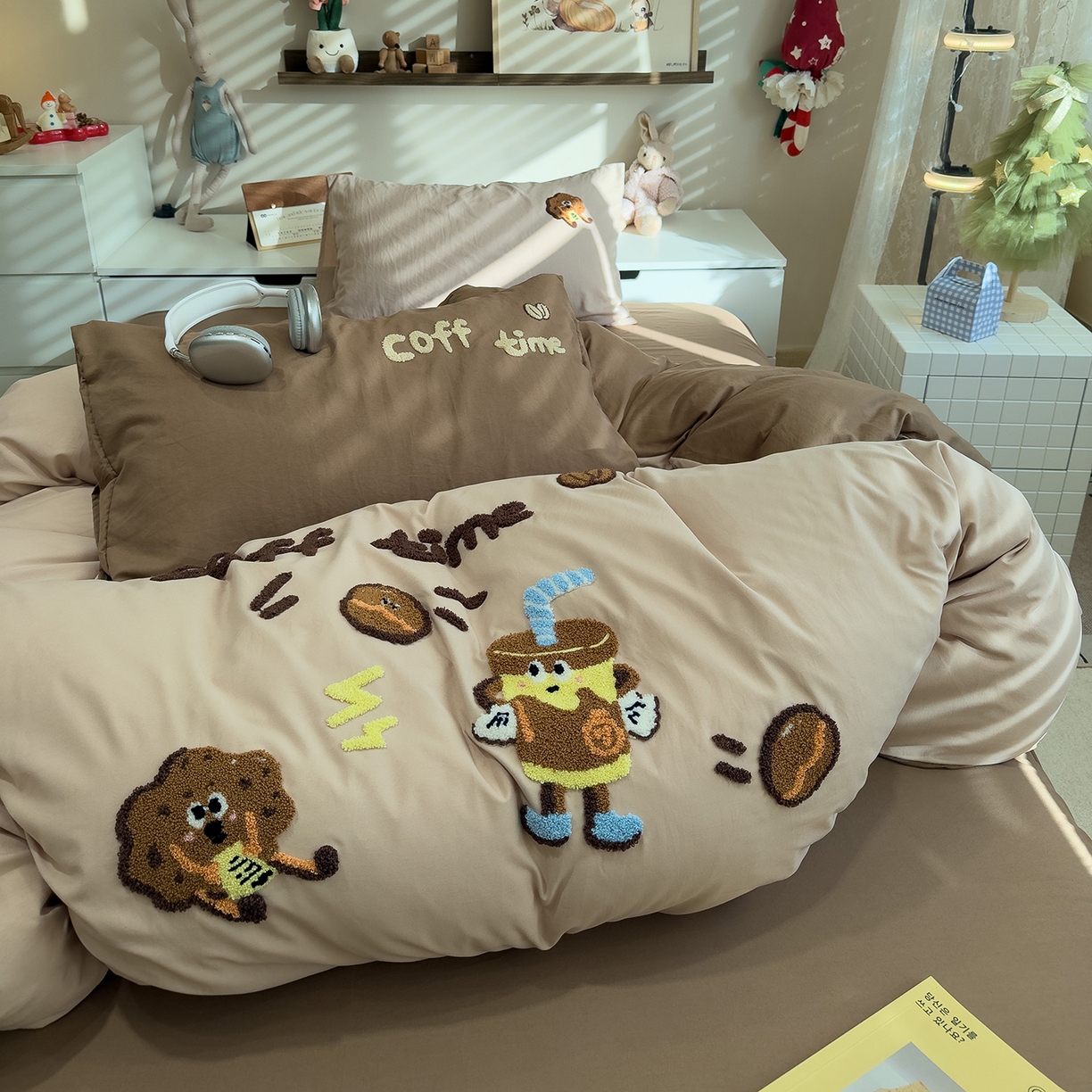 曼谷家纺 2026新款卡通水洗棉毛巾绣四件套被套 咖啡时光-奶咖