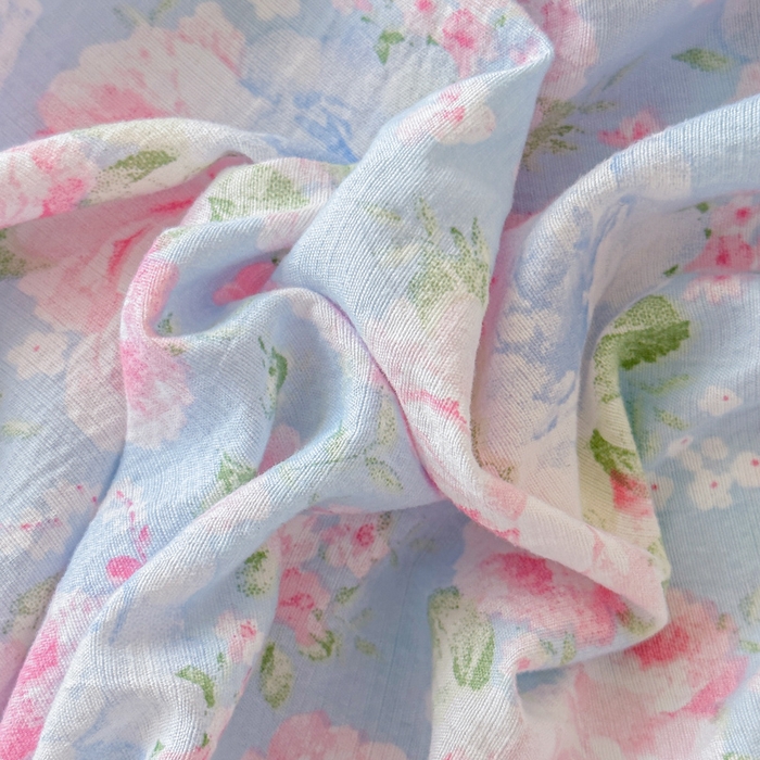 91家纺网 家纺一手货源 找家纺 温眠家纺 2025春夏新款云感棉双层纱床笠单床笠枕套三件套场景二 晚香玉