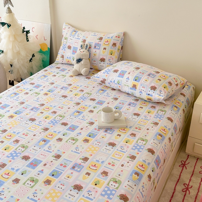 91家纺网 家纺一手货源 找家纺 温眠家纺 2025春夏新款云感棉双层纱床笠单床笠枕套三件套场景二 春日花花