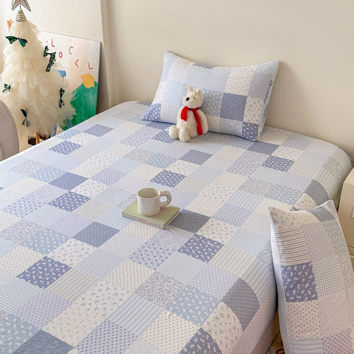 91家纺网 家纺一手货源 找家纺 温眠家纺 2025春夏新款云感棉双层纱床笠单床笠枕套三件套场景二 半亩花田