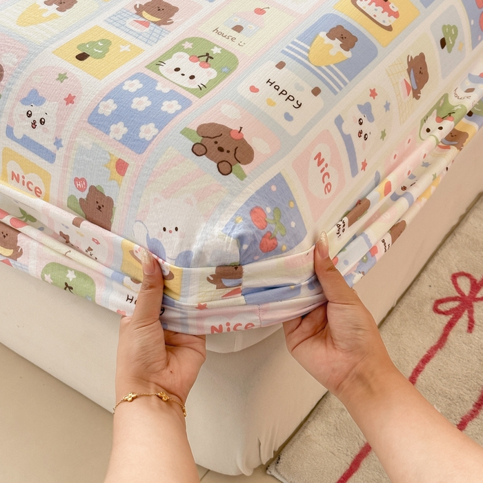 91家纺网 家纺一手货源 找家纺 温眠家纺 2025春夏新款云感棉双层纱床笠单床笠枕套三件套场景二 春日花花