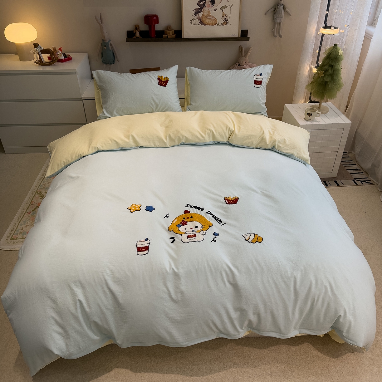 91家纺网 家纺一手货源 找家纺 曼谷家纺 2026新款卡通水洗棉毛巾绣四件套被套 可乐薯条-薄荷芝士