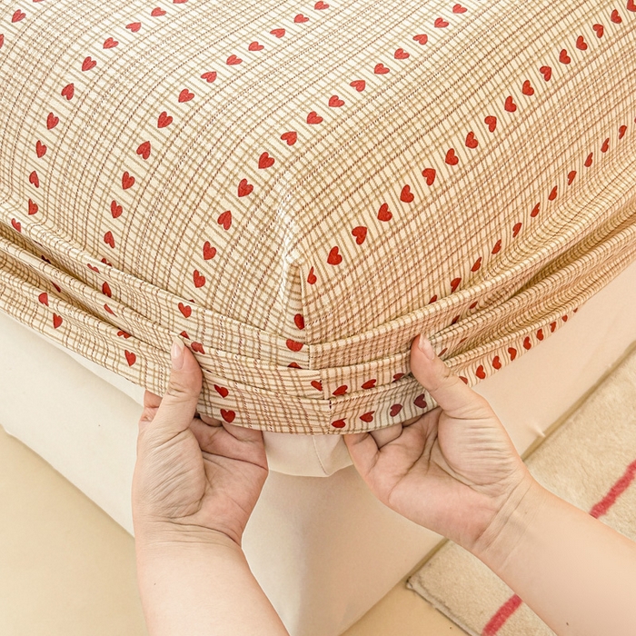 91家纺网 家纺一手货源 找家纺 温眠家纺 2025春夏新款云感棉双层纱床笠单床笠枕套三件套场景二 相思红豆