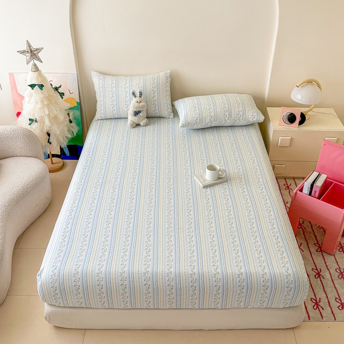 91家纺网 家纺一手货源 找家纺 温眠家纺 2025春夏新款云感棉双层纱床笠单床笠枕套三件套场景二 洛克庄园