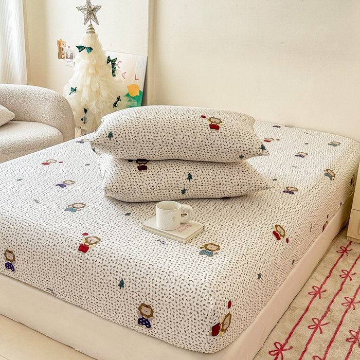 91家纺网 家纺一手货源 找家纺 温眠家纺 2025春夏新款云感棉双层纱床笠单床笠枕套三件套场景二 甜茶