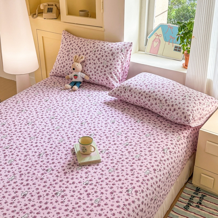 91家纺网 家纺一手货源 找家纺 温眠家纺 2025新款云感皱皱双层纱床笠 甜兔碎花