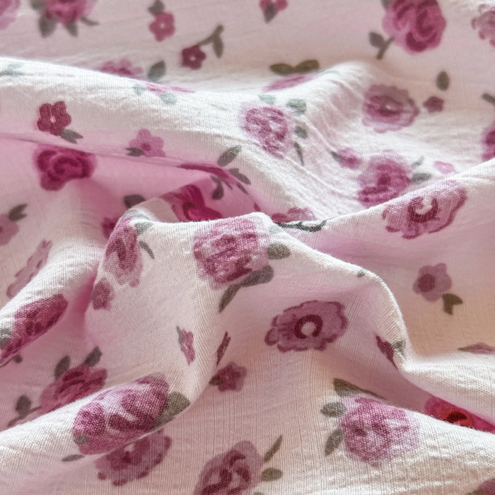 91家纺网 家纺一手货源 找家纺 温眠家纺 2025新款云感皱皱双层纱床笠 甜兔碎花