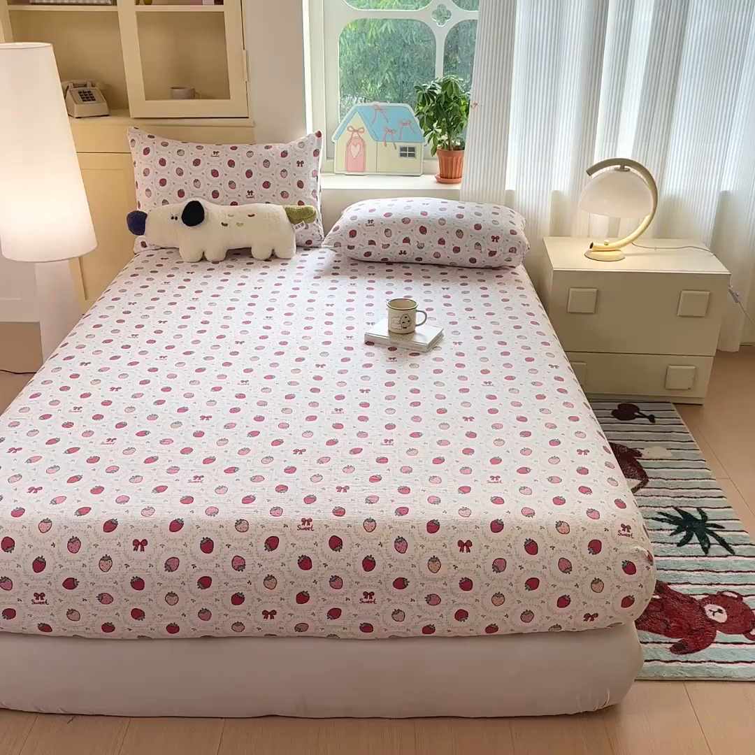 91家纺网 家纺一手货源 找家纺 温眠家纺 2025新款云感皱皱双层纱床笠 芝芝莓莓