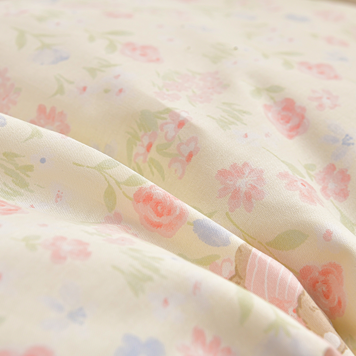 91家纺网 家纺一手货源 找家纺 铺尚美家纺 2026新款纯棉+豆豆绒棉花枕枕头枕芯 儿童枕芯 学生枕 花丛萌犬