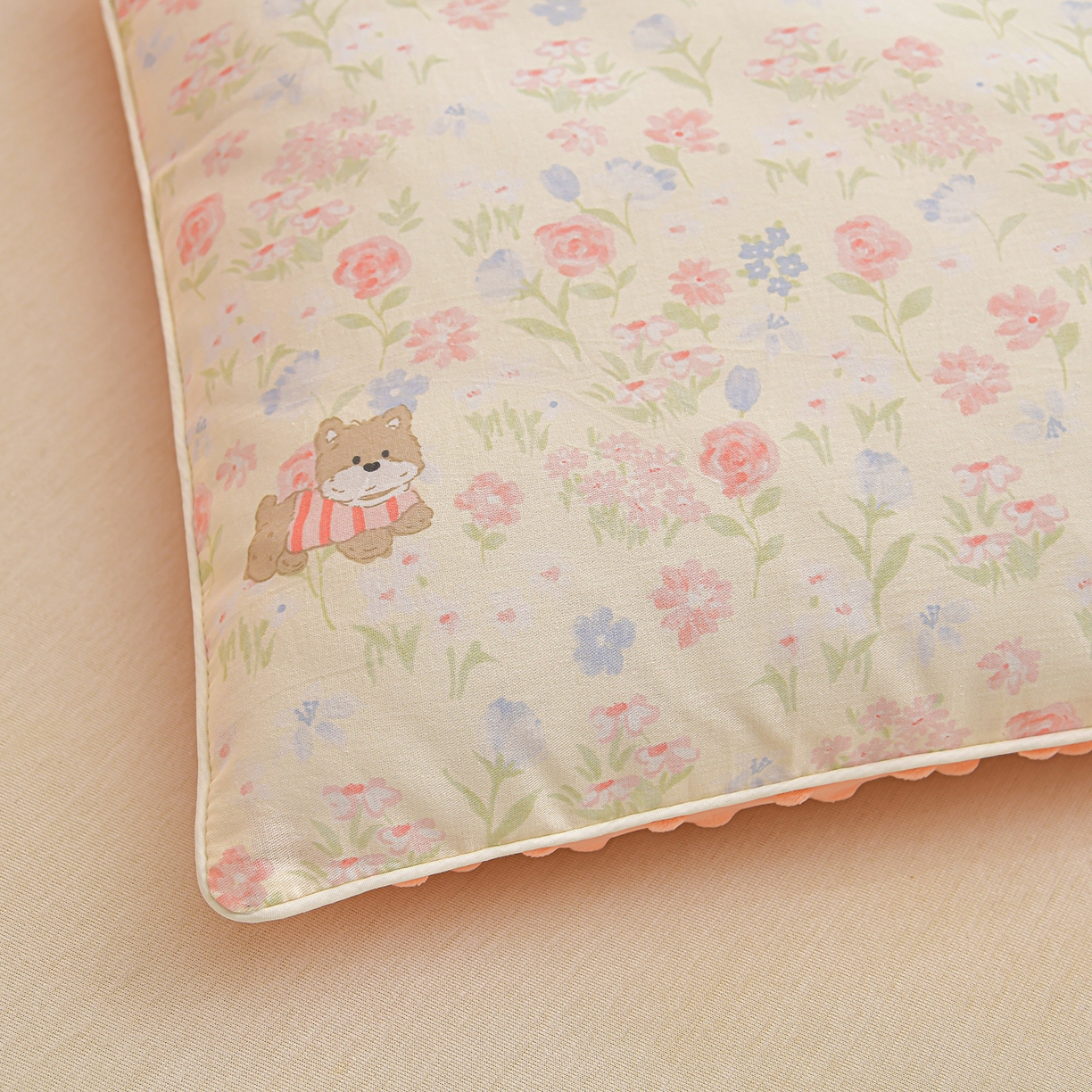 91家纺网 家纺一手货源 找家纺 铺尚美家纺 2026新款纯棉+豆豆绒棉花枕枕头枕芯 儿童枕芯 学生枕 花丛萌犬