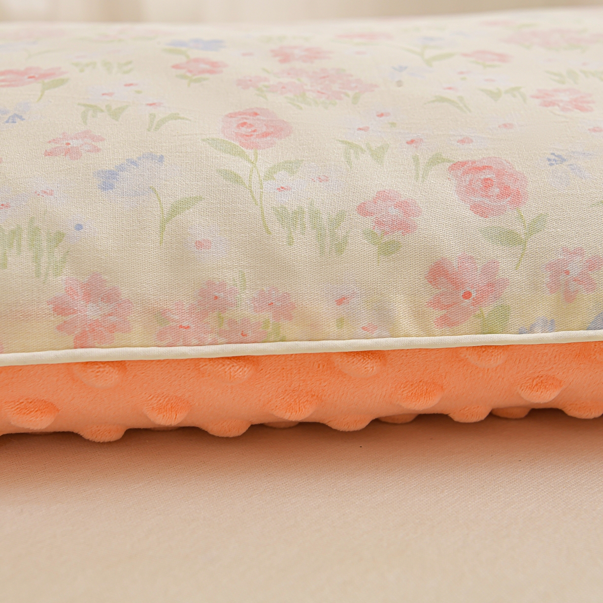 91家纺网 家纺一手货源 找家纺 铺尚美家纺 2026新款纯棉+豆豆绒棉花枕枕头枕芯 儿童枕芯 学生枕 花丛萌犬