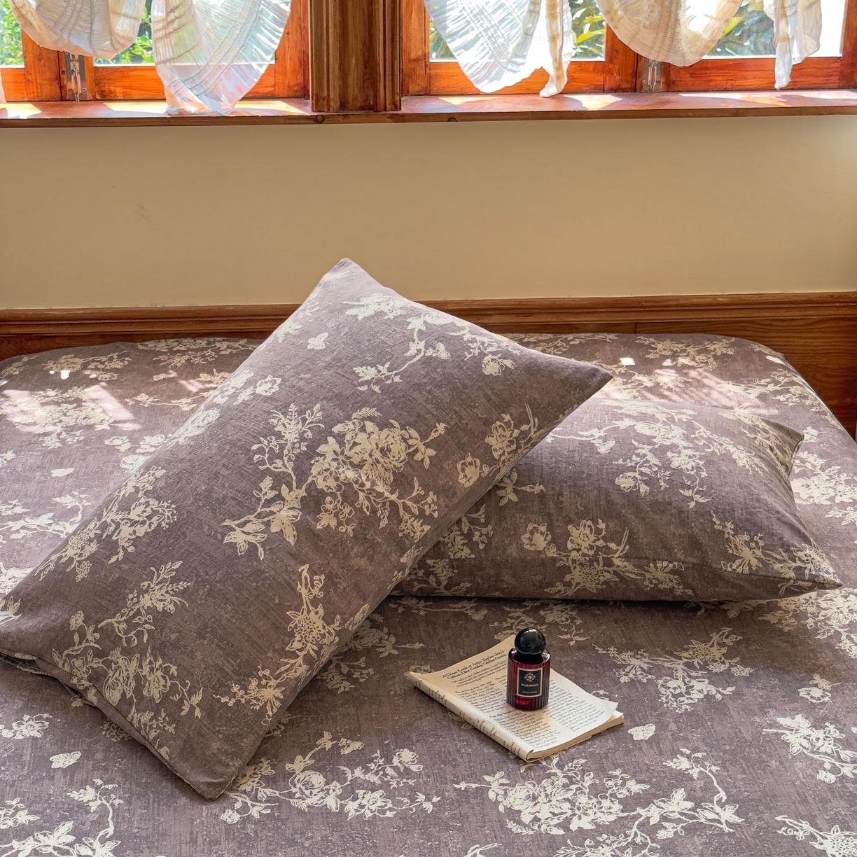 91家纺网 家纺一手货源 找家纺 温眠家纺 2025新款双层纱单件床笠床单 月华绣影