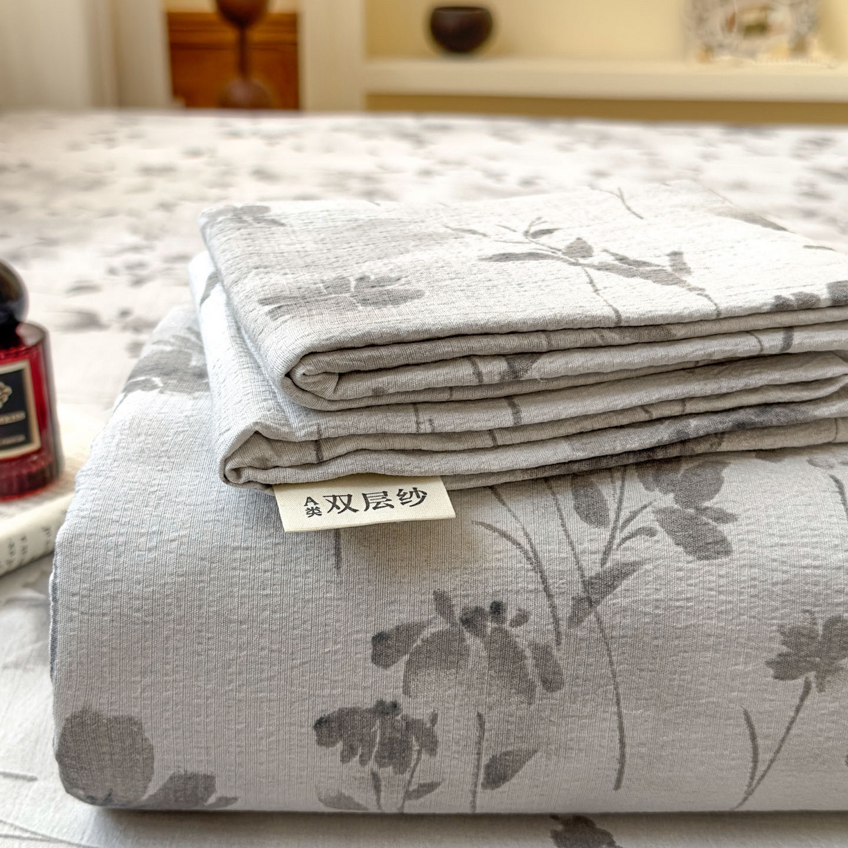 91家纺网 家纺一手货源 找家纺 温眠家纺 2025新款双层纱单件床笠床单 秘境烟雨